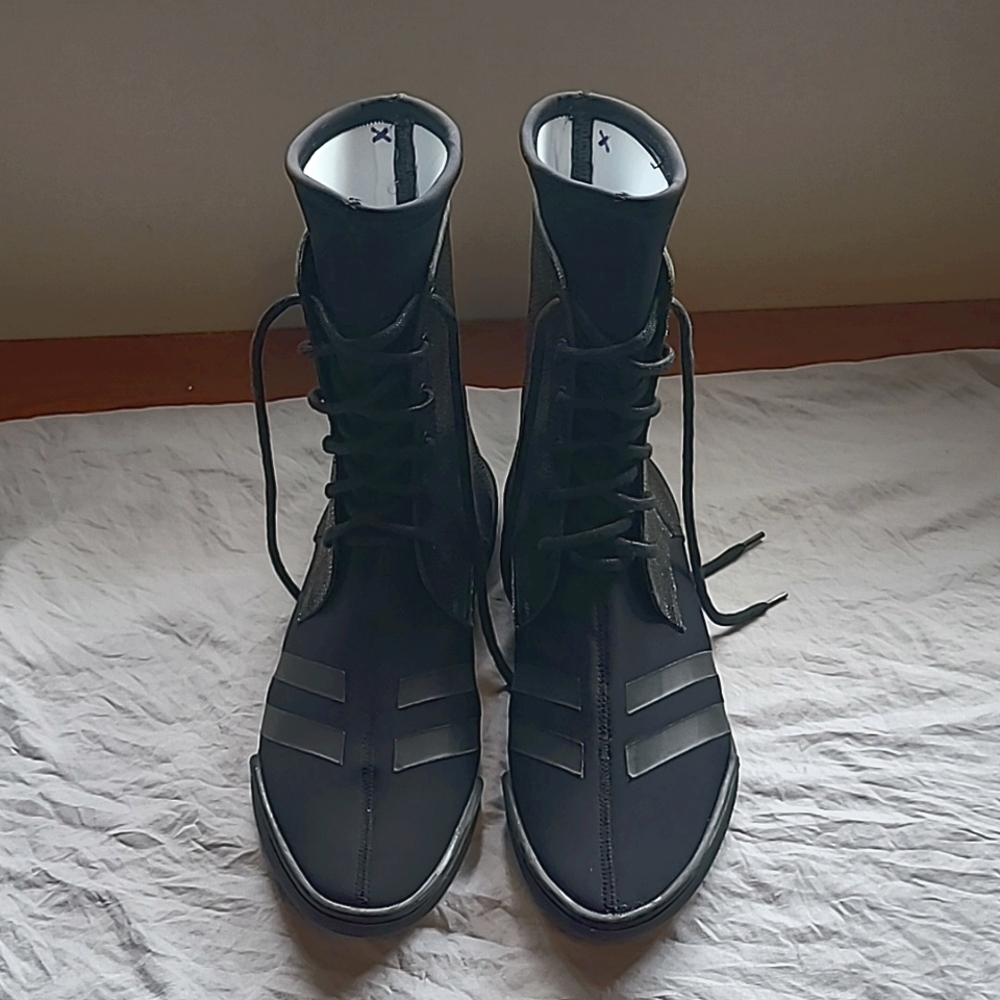 Brand new pair of Jimmy Choo designer boots.